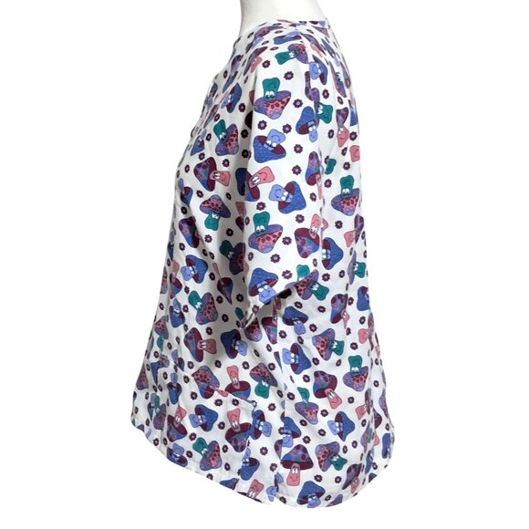 Vintage Ozark Scrub Top Cartoon Mushroom Print V-Neck Made in USA 100% Cotton 90 - Picture 7 of 10